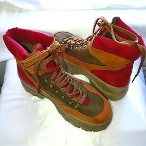 Bamboo burgundy tan olive hiker boot 8.5 38 1/2